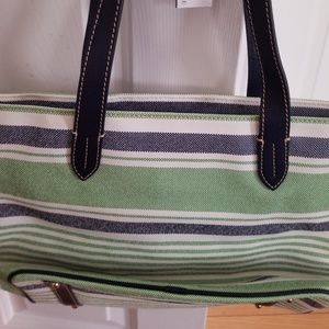 Dooney & Bourke Bags - Dooney & Bourke Stripped Tote Bag - New with Tags Dooney & Bourke Bags - Dooney & Bourke Stripped Tote Bag - New with Tags